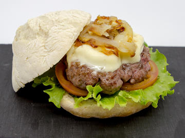 Pincho: Burguer de Black Angus teense con Arzúa Ulloa