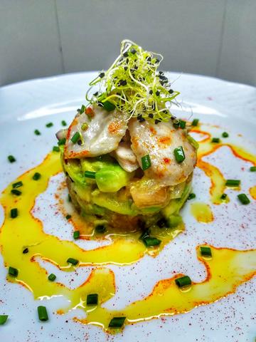 Tartar de Albacora con Cítricos e Guacamole