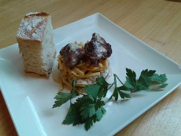 Carrilleras en prebe con champiñón Portobello