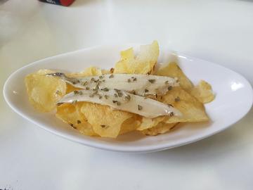 PATACAS CON BOQUERÓN