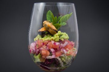 Cebi-mojito de Mexillón de Galicia e augardente