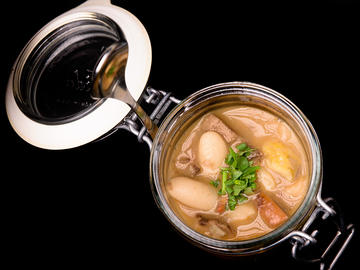 Habas de Lourenzá con castañas y níscalos